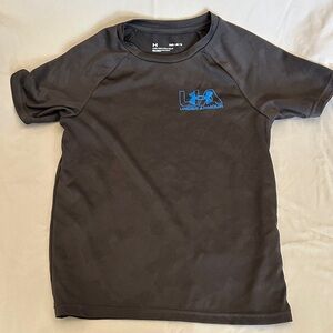 Under Armour Kids Charcoal and Blue Tee